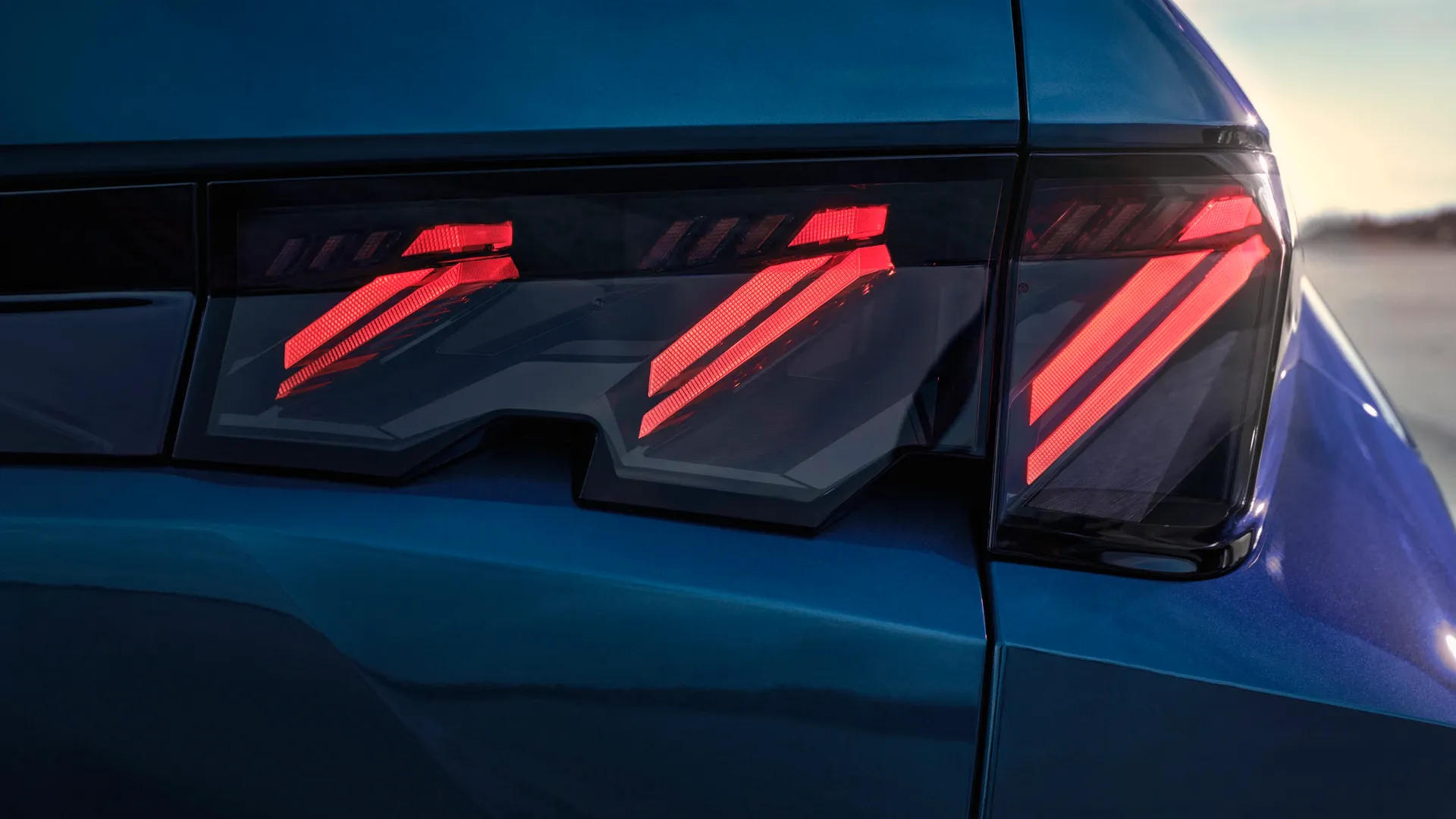 Elettronuti - Peugeot e-3008