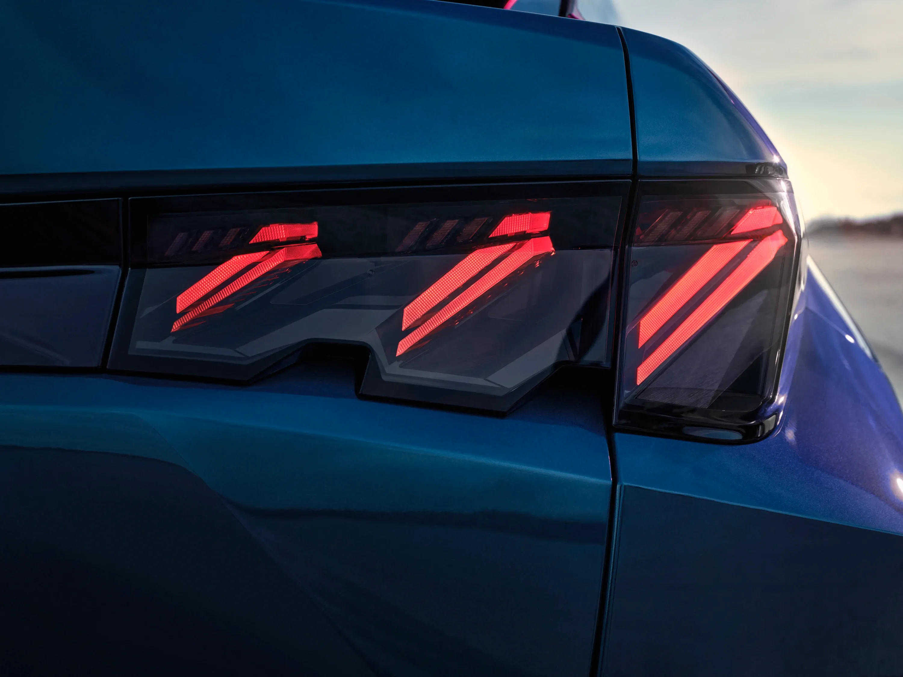 Elettronuti - Peugeot e-3008