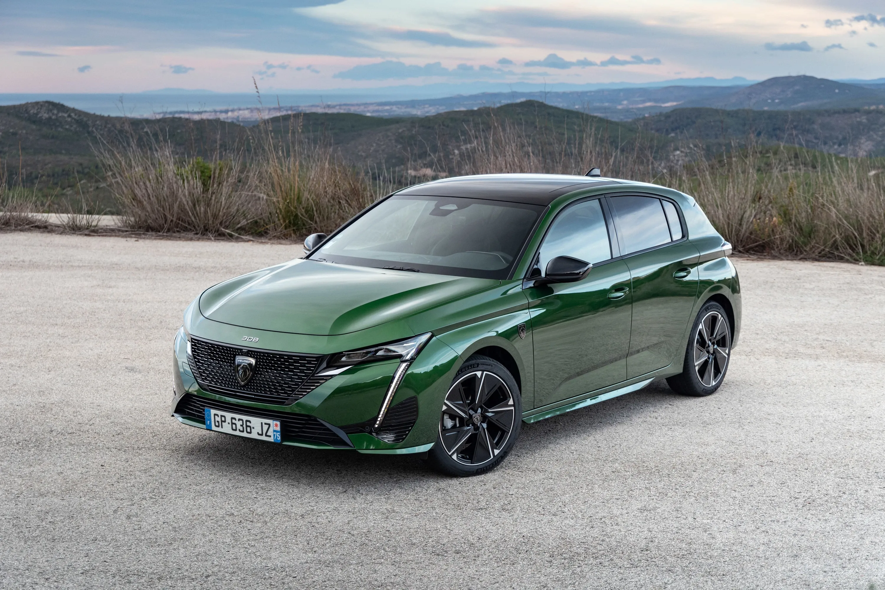 Elettronauti - Peugeot e-308