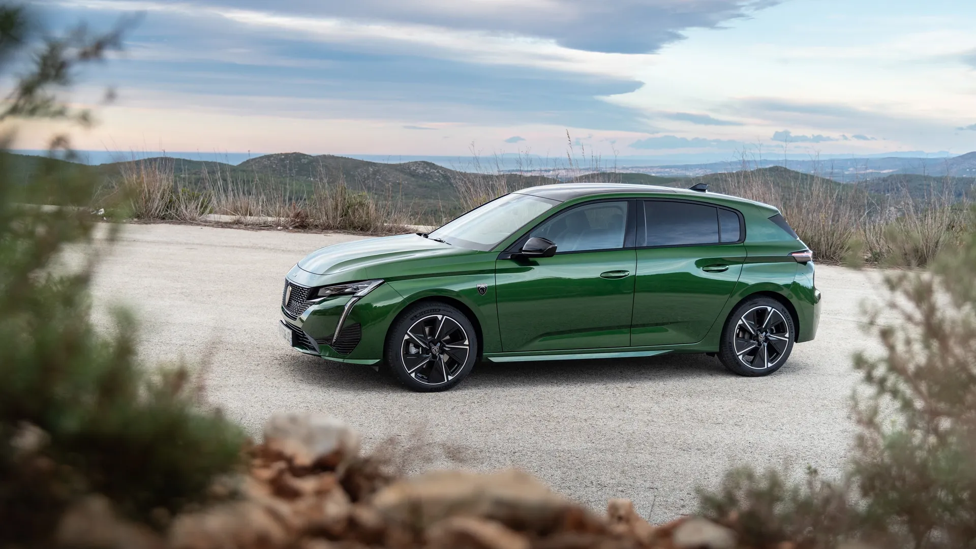 Elettronauti - Peugeot e-308