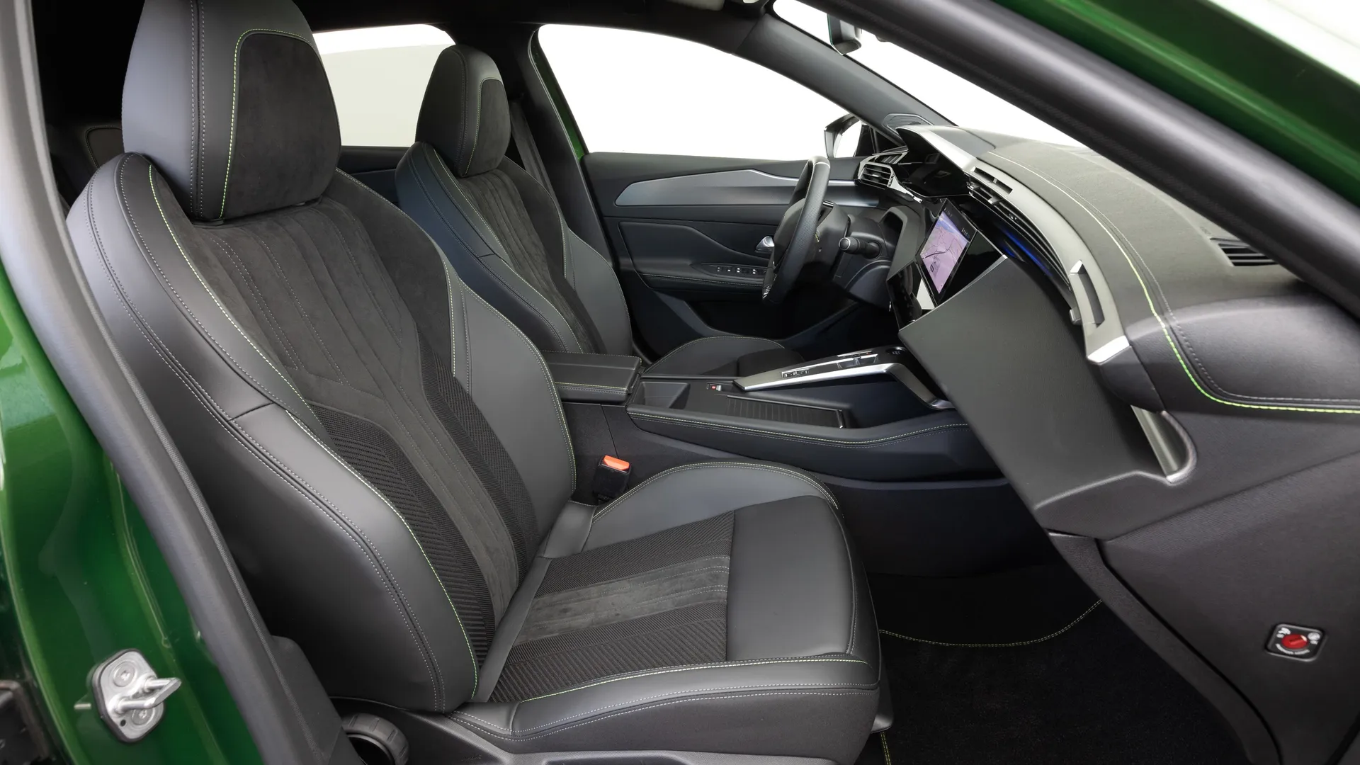 Elettronauti - Peugeot e-308
