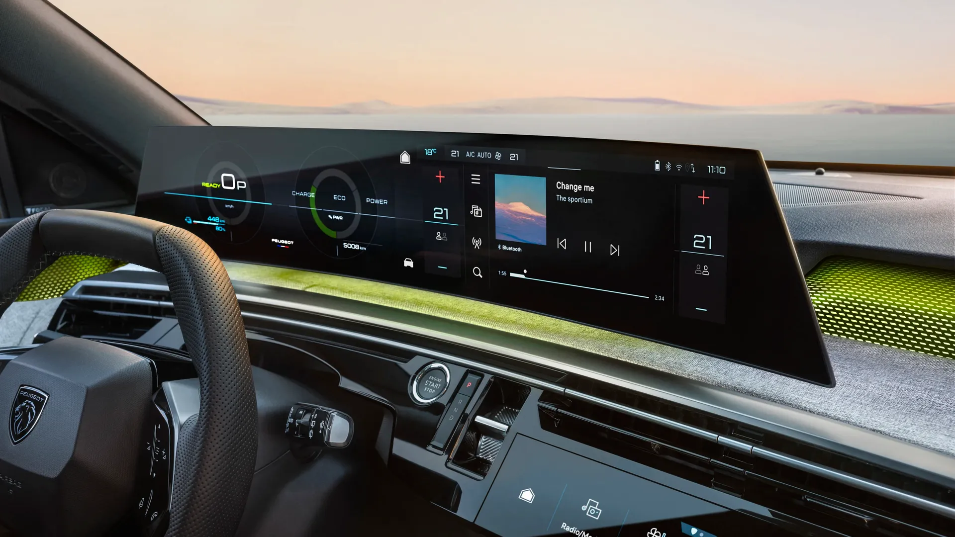 Elettronauti - Peugeot e-5008