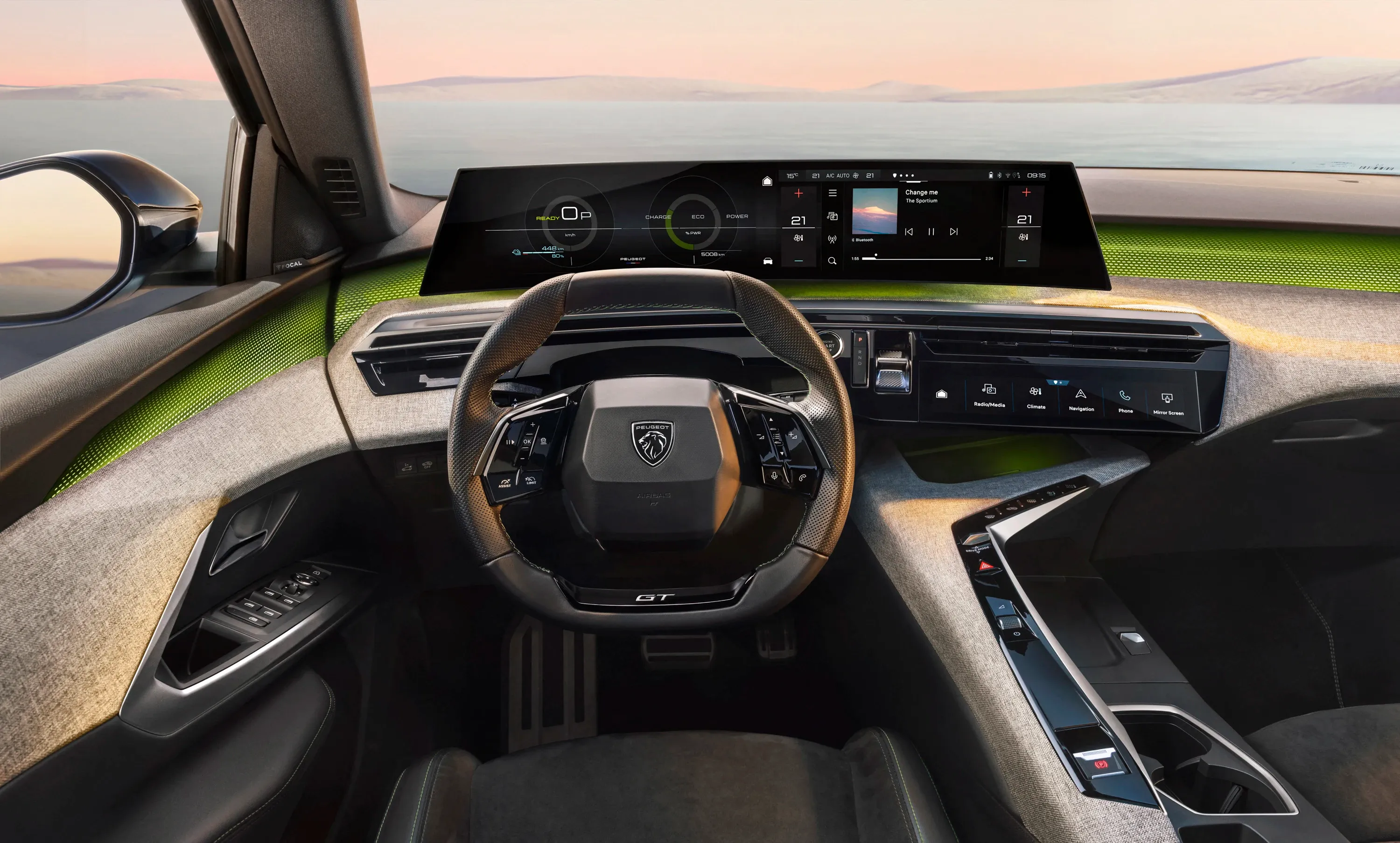 Elettronauti - Peugeot e-5008