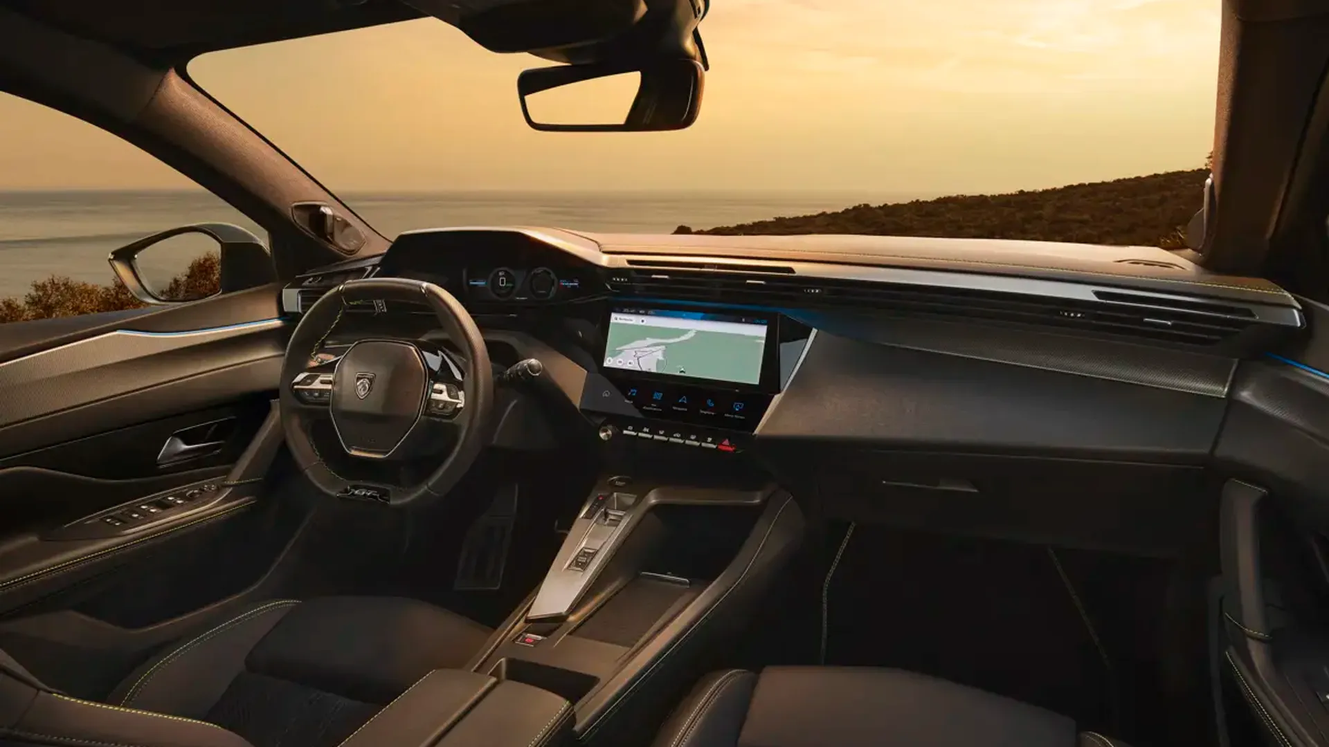 Elettronauti - Peugeot E-408 58 kWh - Plancia - Vista della plancia