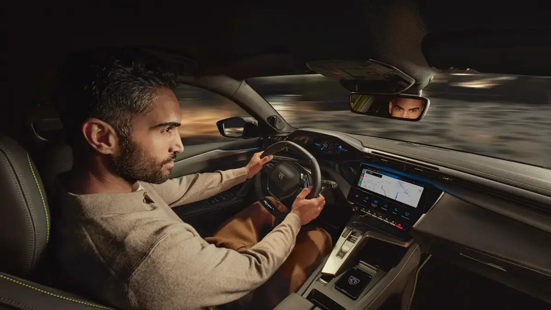 Elettronauti - Peugeot E-408 58 kWh - Plancia - Vista della plancia
