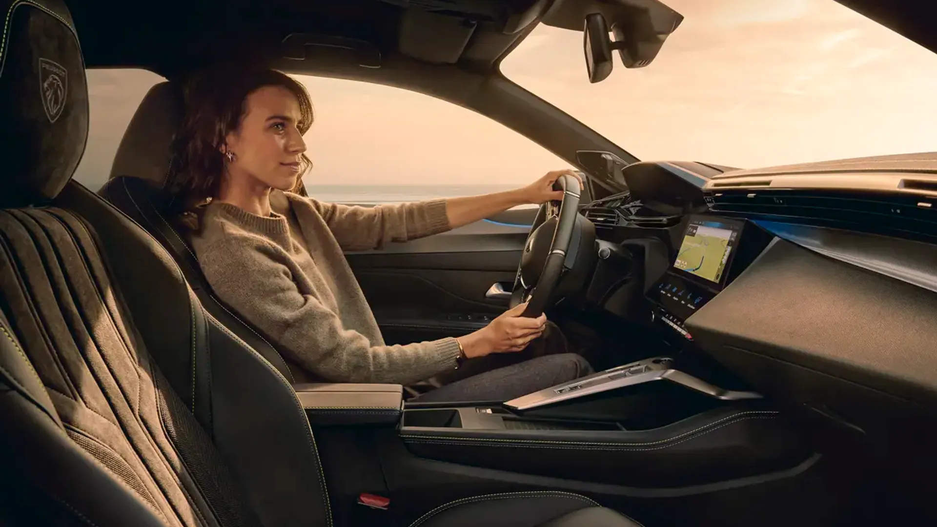 Elettronauti - Peugeot E-408 58 kWh - Sedili - Sedili anteriori