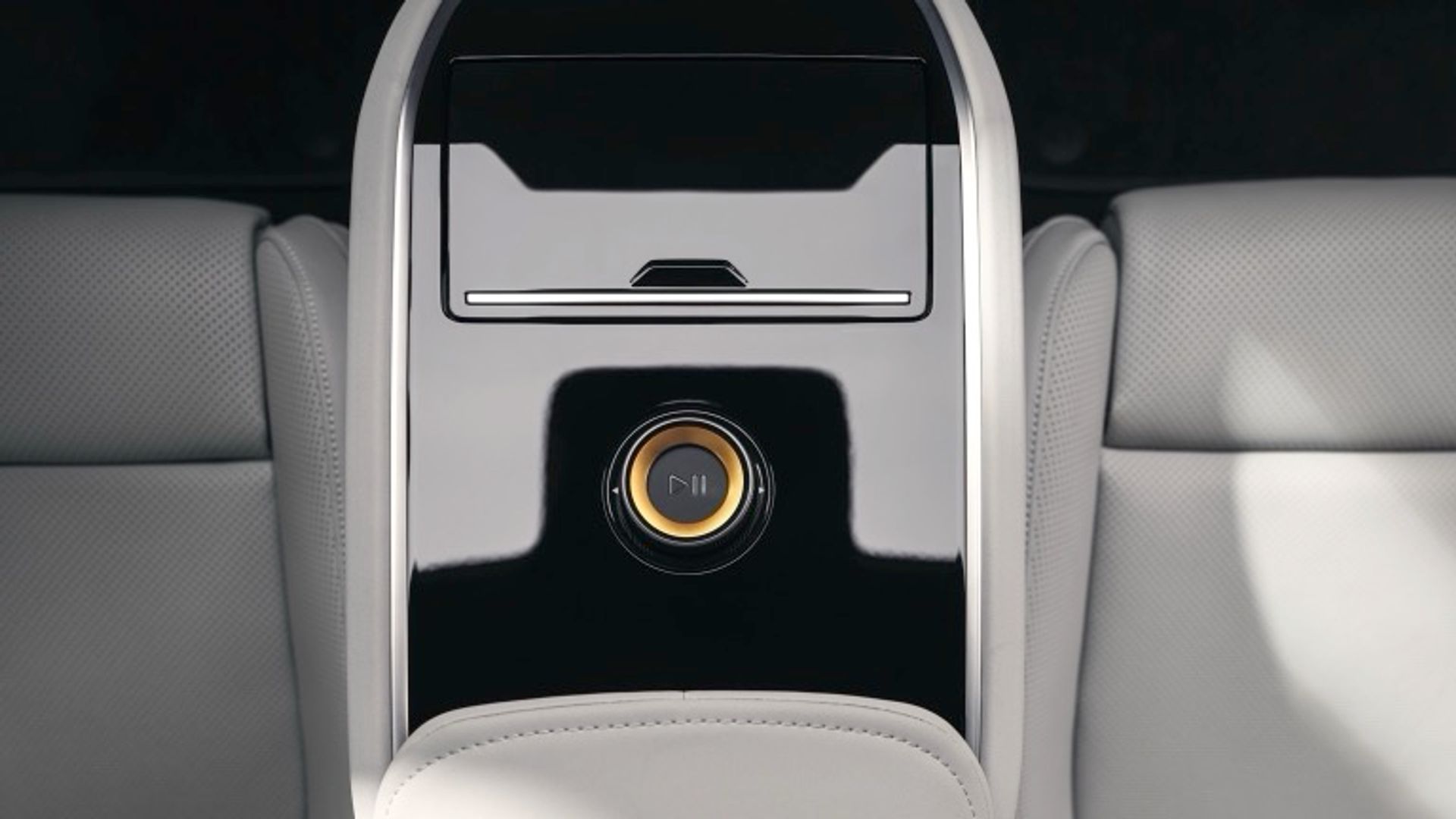 Polestar 5 Performance