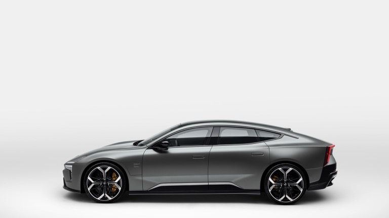 Polestar 5 Performance