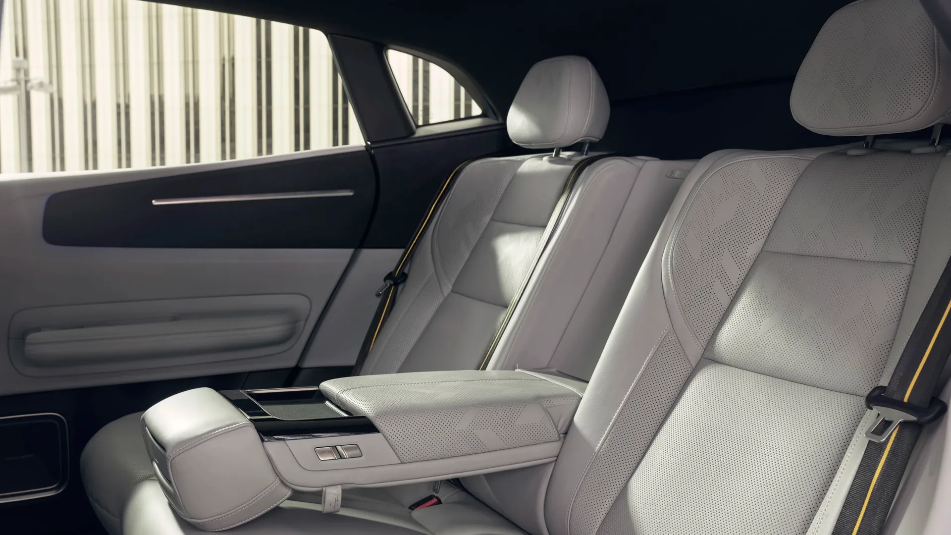 Polestar 4 Long range Dual motor