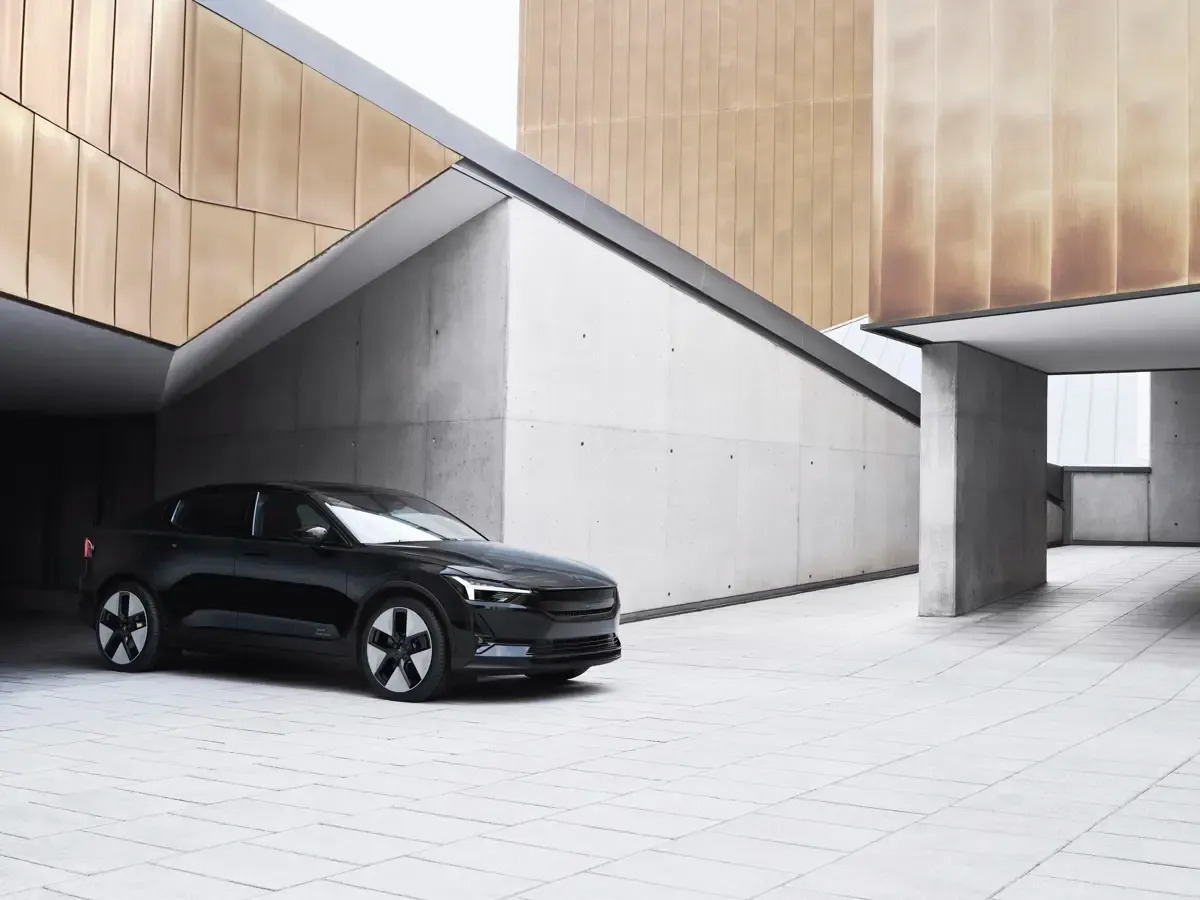 Elettronauti - Polestar 2 Long Range Dual Motor - Dark Grey - Esterno - Vista anteriore a tre quarti