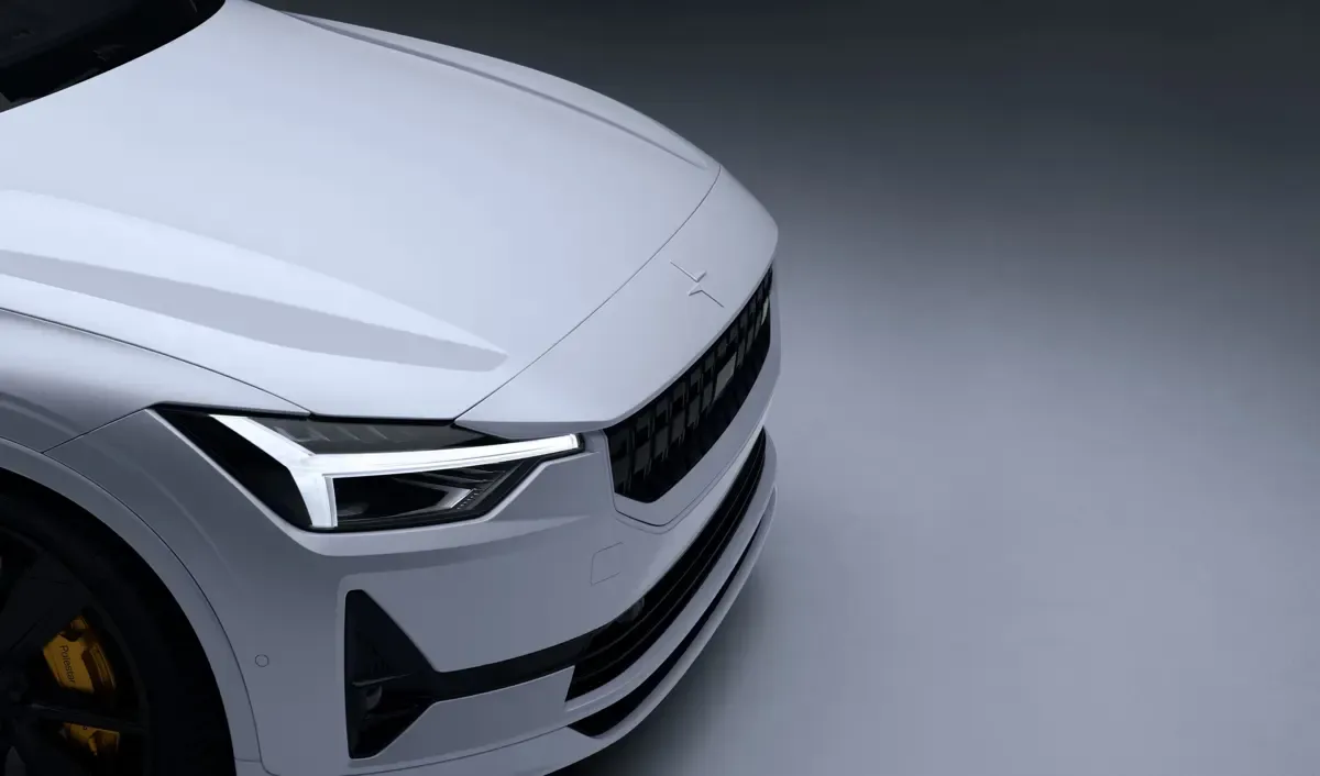 Elettronauti - Polestar 2 Long Range Dual Motor - Grigio - Esterno - Vista anteriore a tre quarti