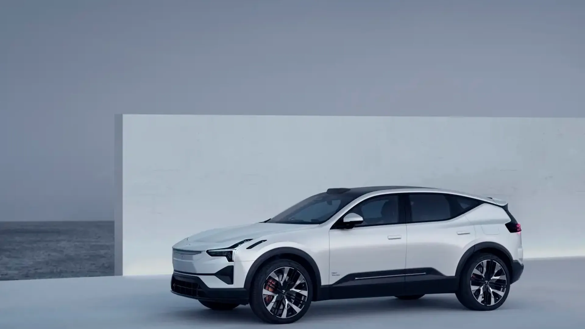 Elettronauti - Polestar 3 Long Range Dual Motor - Grigio - Esterno - Vista anteriore a tre quarti