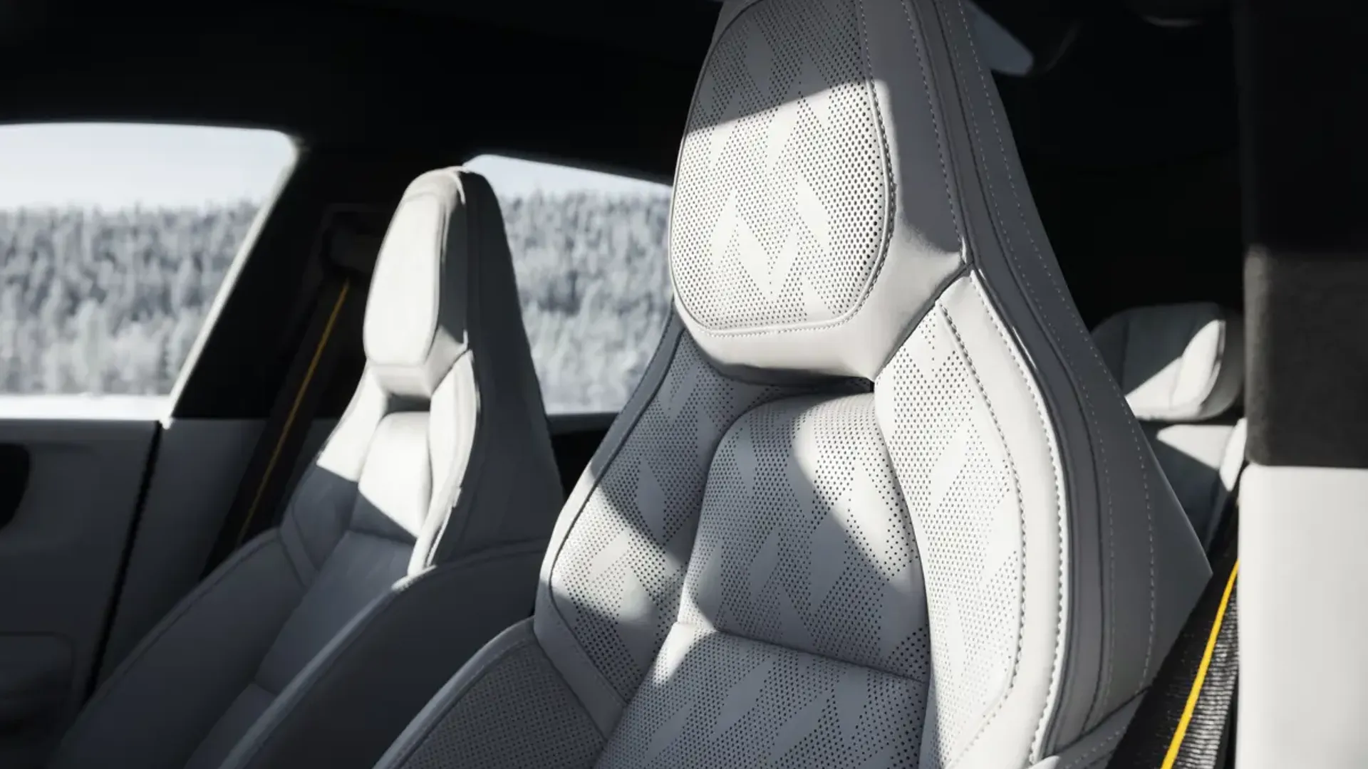 Elettronauti - Polestar 4 Long Range Dual Motor - Bianco - Sedili - Sedili anteriori