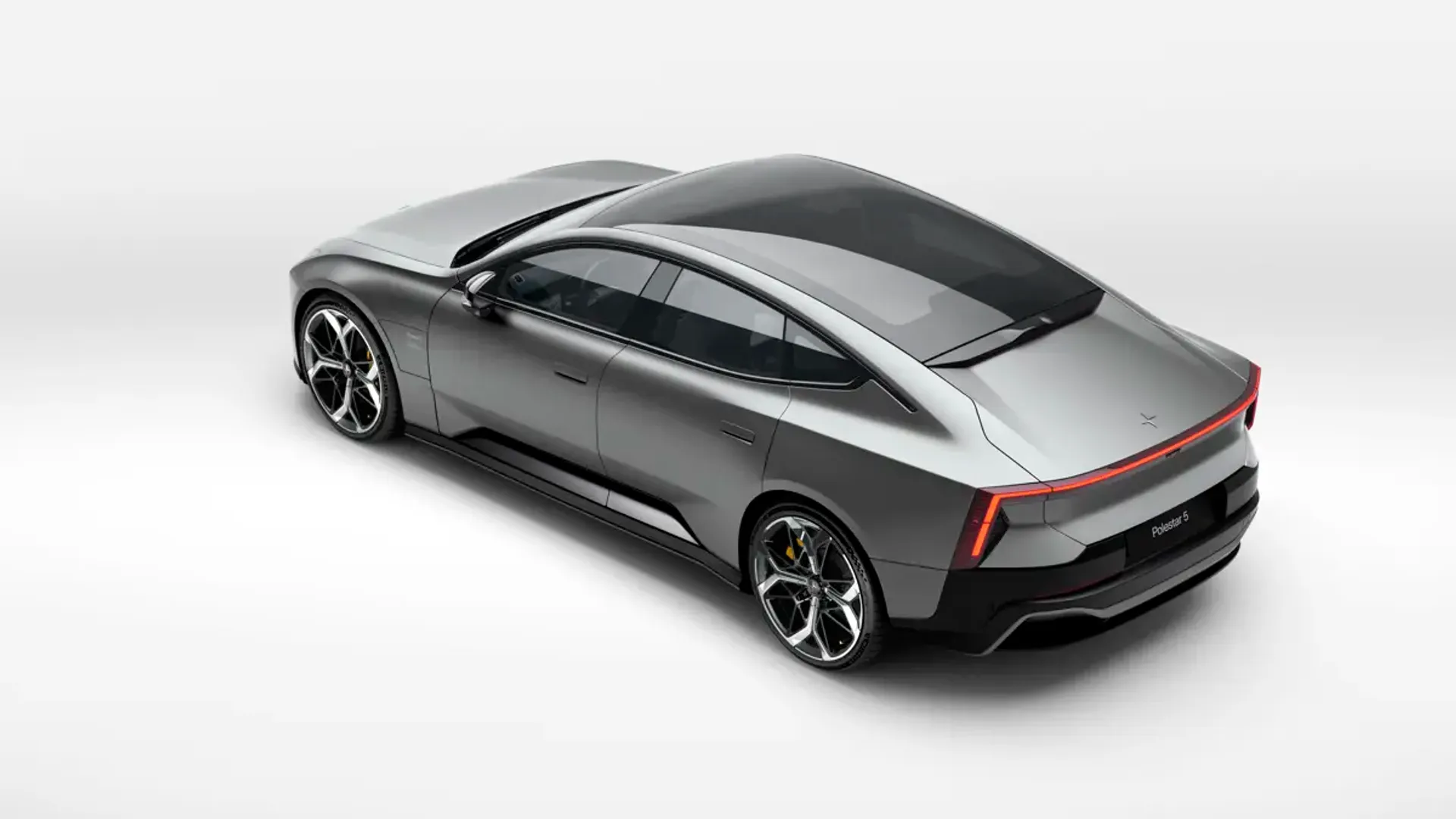 Elettronauti - Polestar 5 Dual Motor Performance - Bianco - Esterno - Vista anteriore a tre quarti