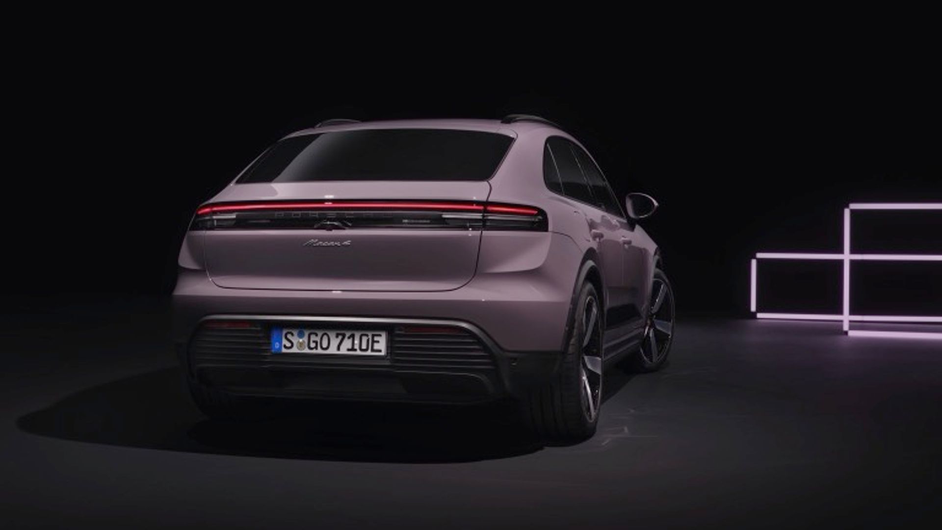 Porsche Macan 4 Electric (MY26)