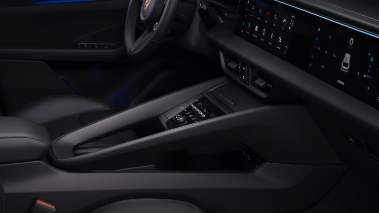 Porsche Macan 4 Electric (MY26)