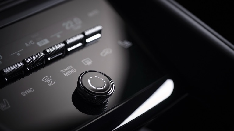 Porsche Macan 4 Electric (MY26)