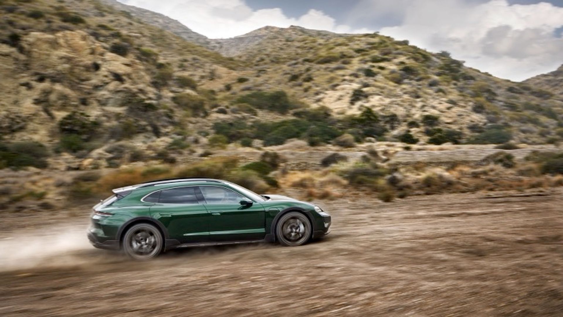 Porsche Taycan Turbo Cross Turismo
