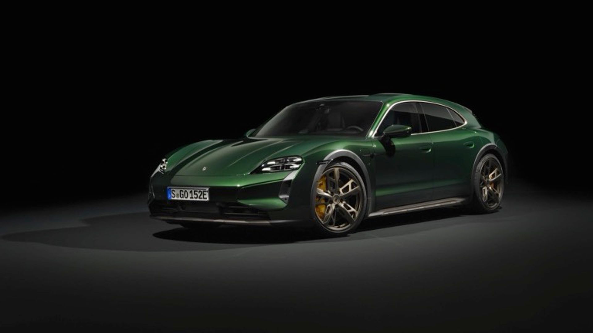 Porsche Taycan Turbo Cross Turismo