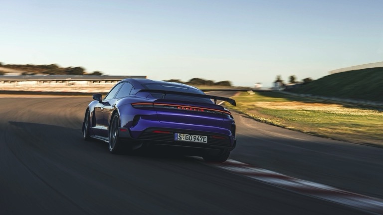 Porsche Taycan Turbo GT Weissach