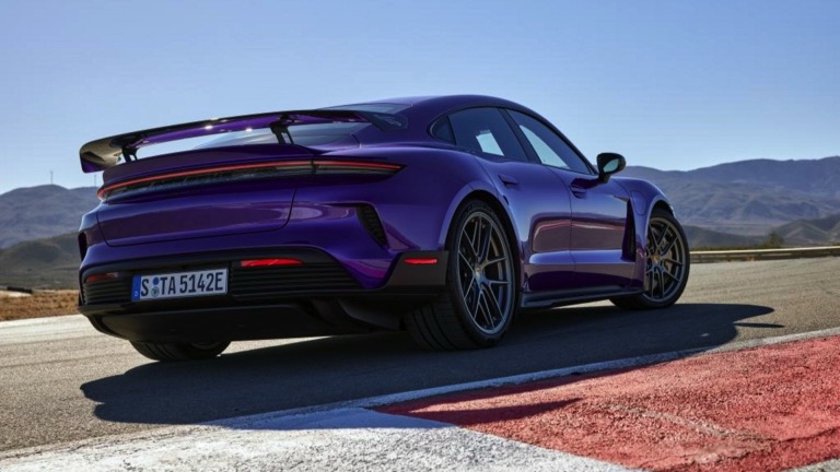 Porsche Taycan Turbo GT Weissach