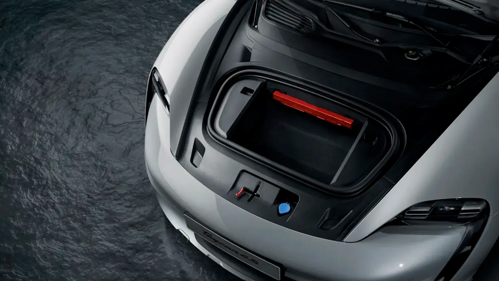 Elettronauti - Porsche Taycan Turbo S Cross Turismo - Vano di carico - Bagagliaio anteriore