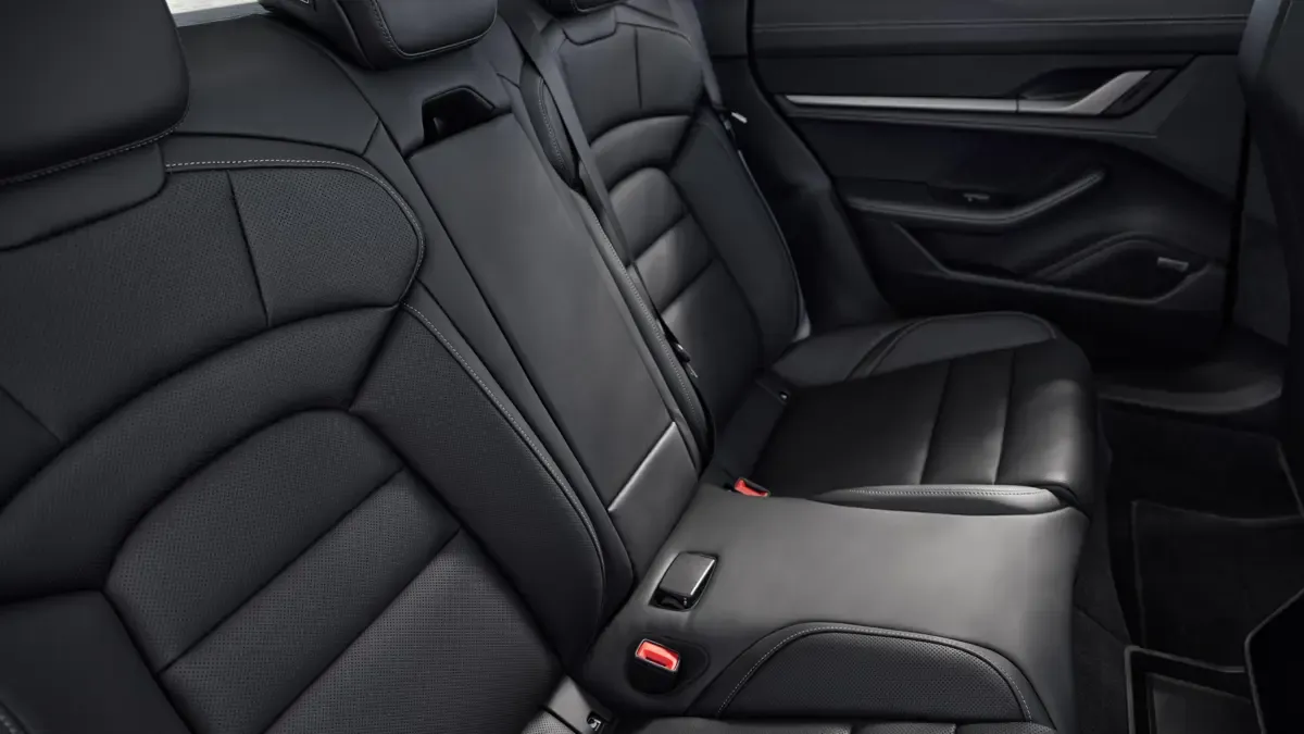 Elettronauti - Porsche Taycan Turbo S Cross Turismo - Nero - Sedili - Sedili posteriori