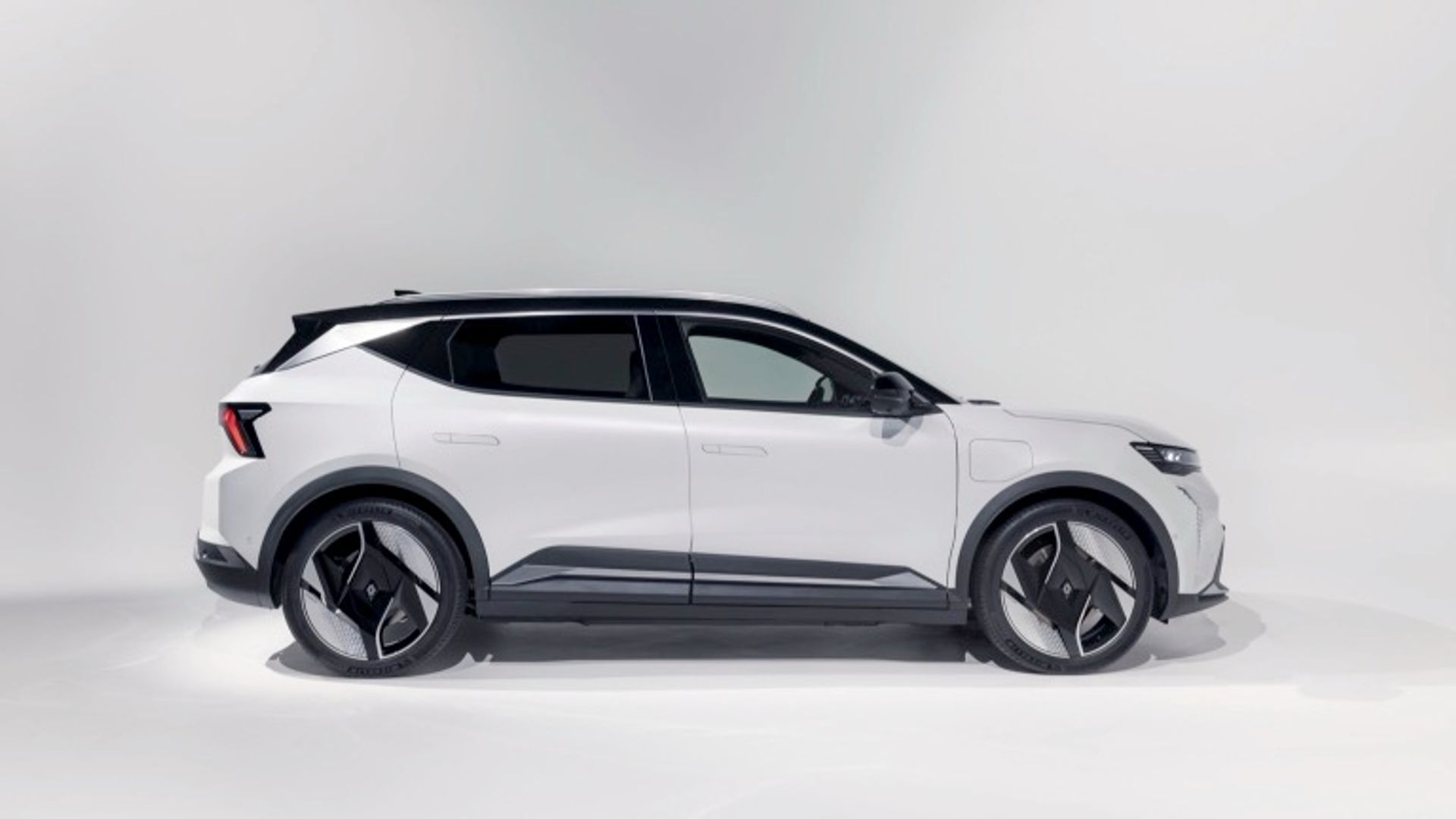 Renault Scenic E-Tech EV60 170hp (TU2025)