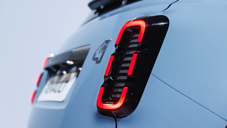 Renault 4 E-Tech 52kWh 150hp