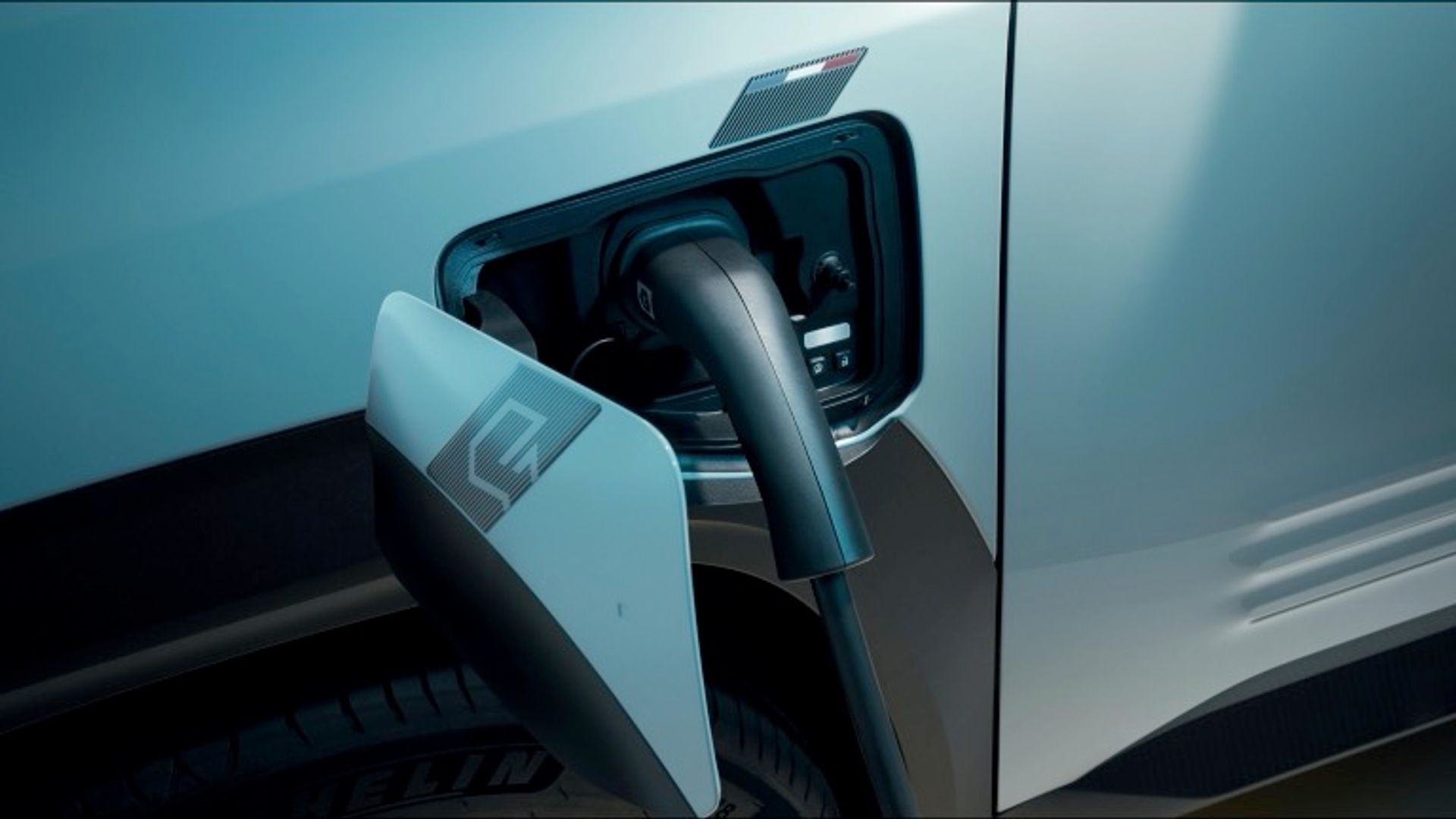 Renault 4 E-Tech 52kWh 150hp