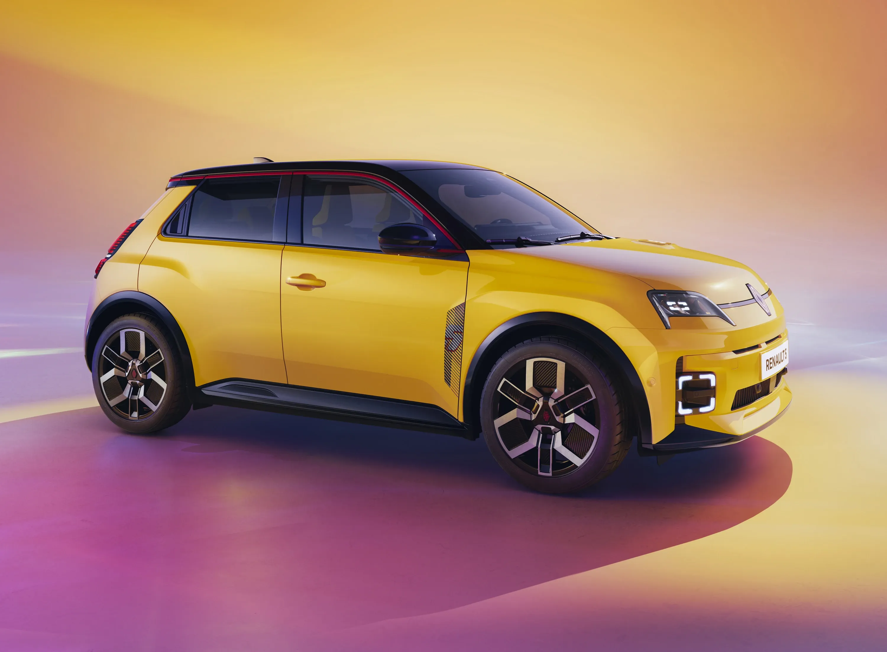 Elettronauti - Renault 5 e-tech