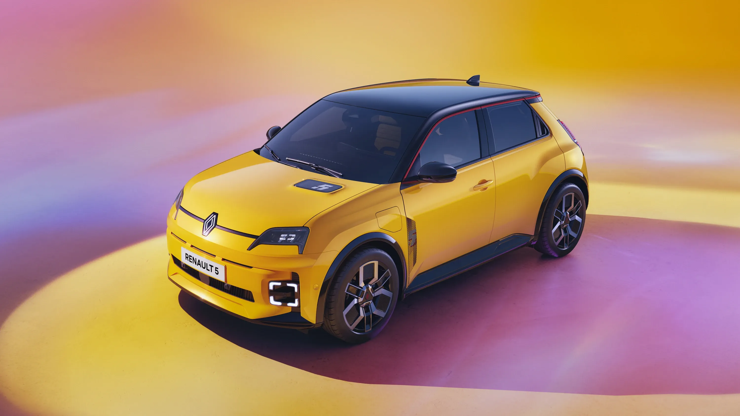 Elettronauti - Renault 5 e-tech