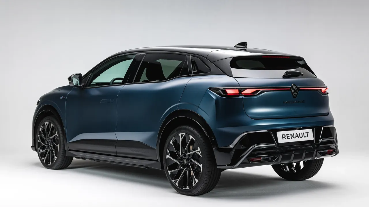 Elettronauti - Renault Megane e-Tech