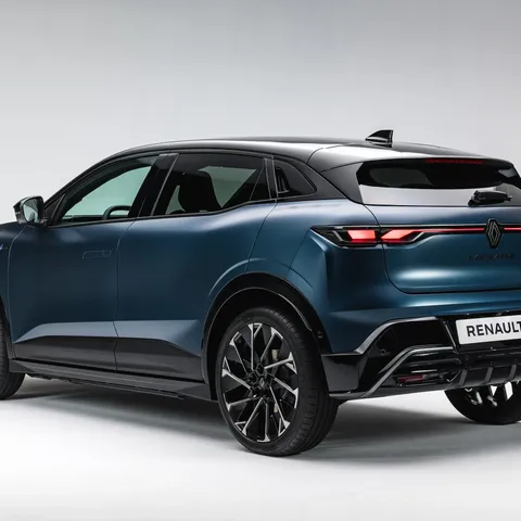 Elettronauti - Renault Megane e-Tech