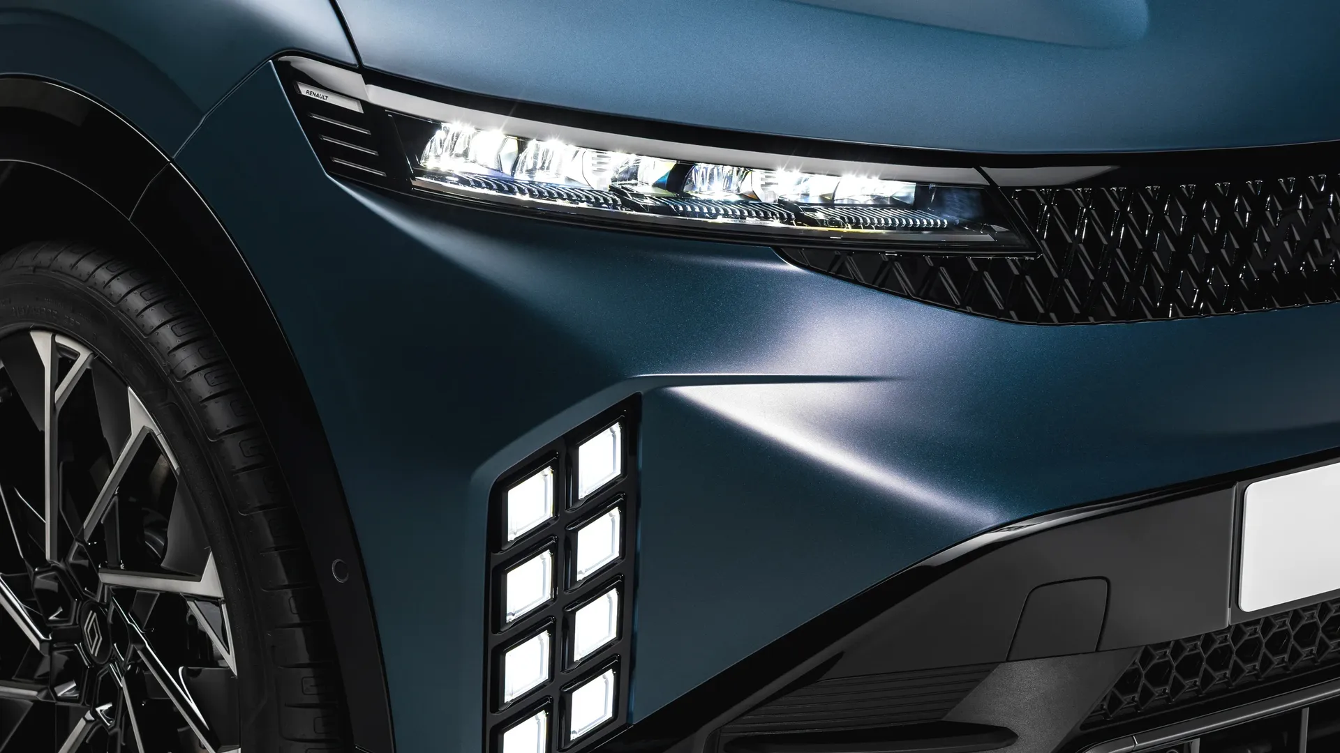 Elettronauti - Renault Megane e-Tech
