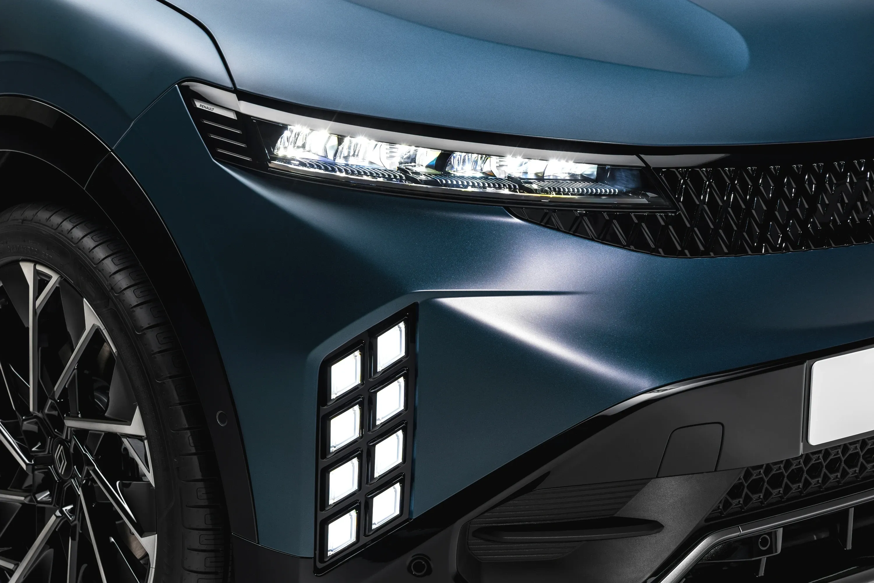 Elettronauti - Renault Megane e-Tech
