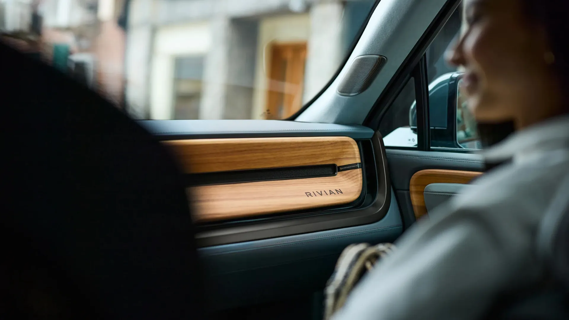Rivian R1S Performance Dual-Motor AWD MP