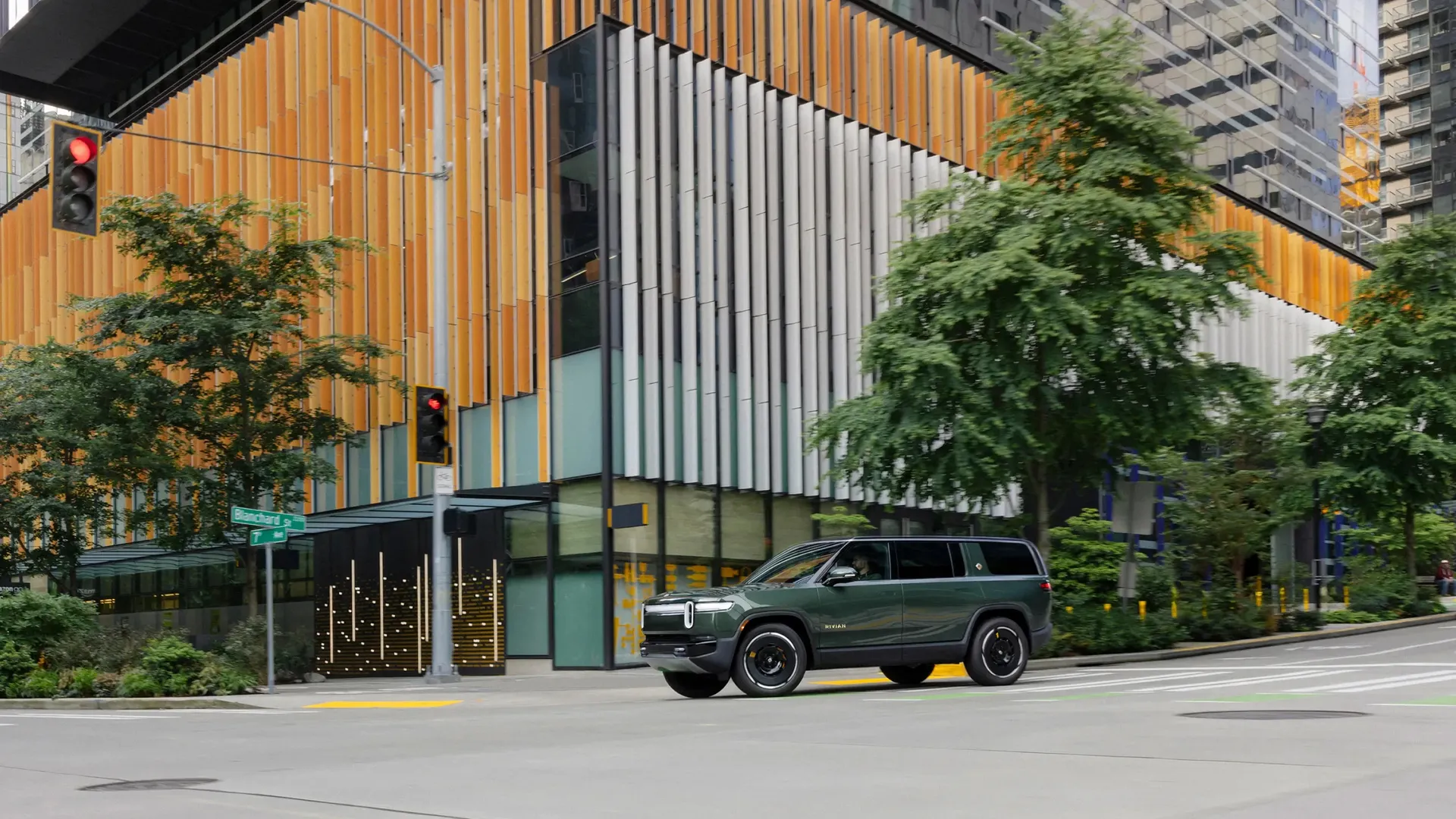 Rivian R1S Performance Dual-Motor AWD MP
