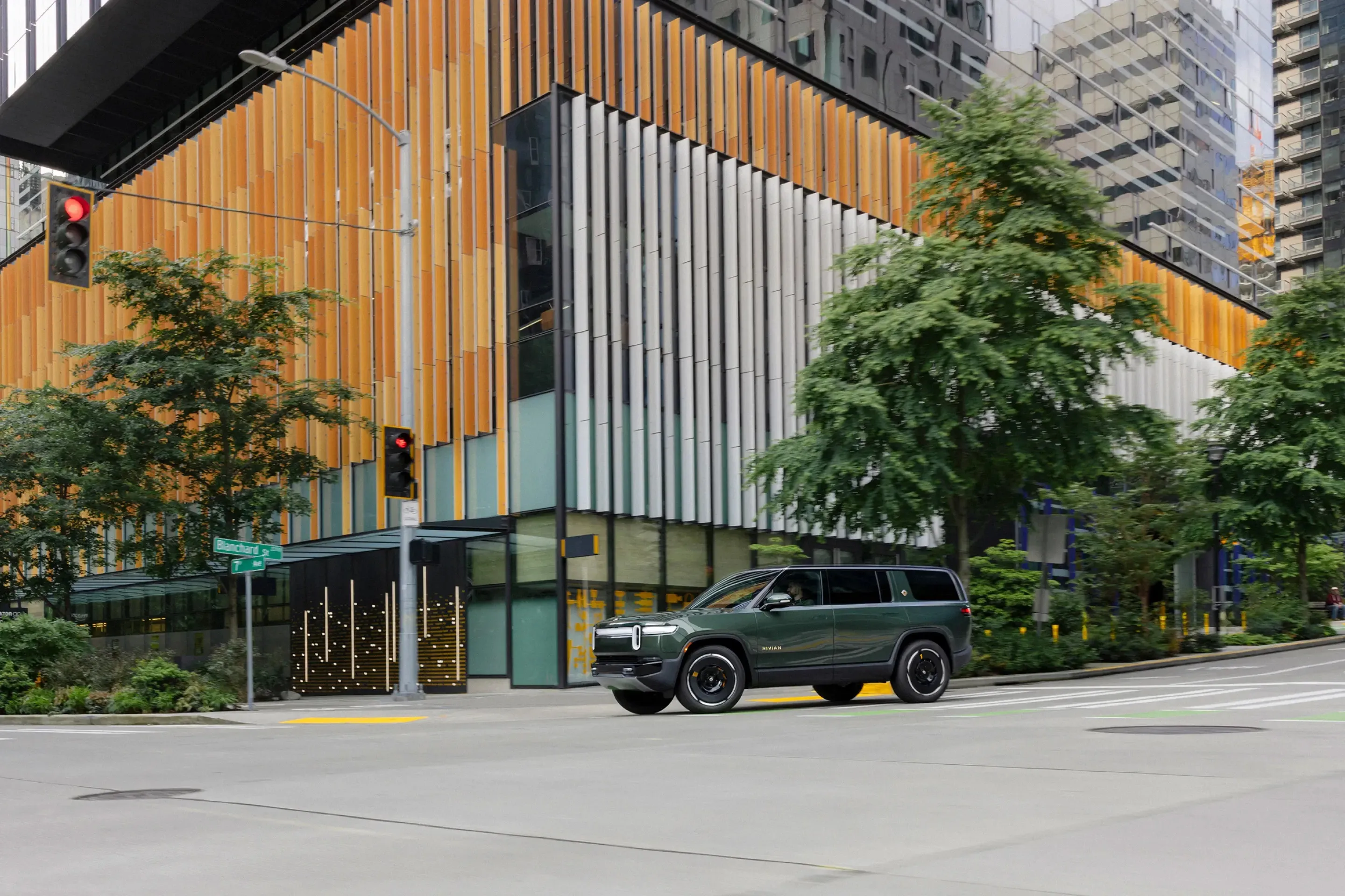 Rivian R1S Performance Dual-Motor AWD MP