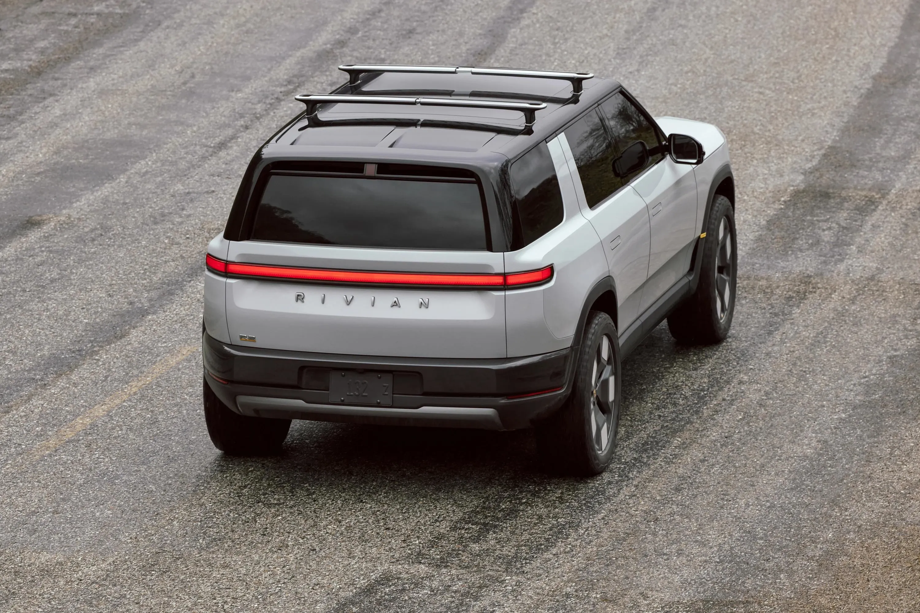 Rivian R2 Dual-Motor AWD