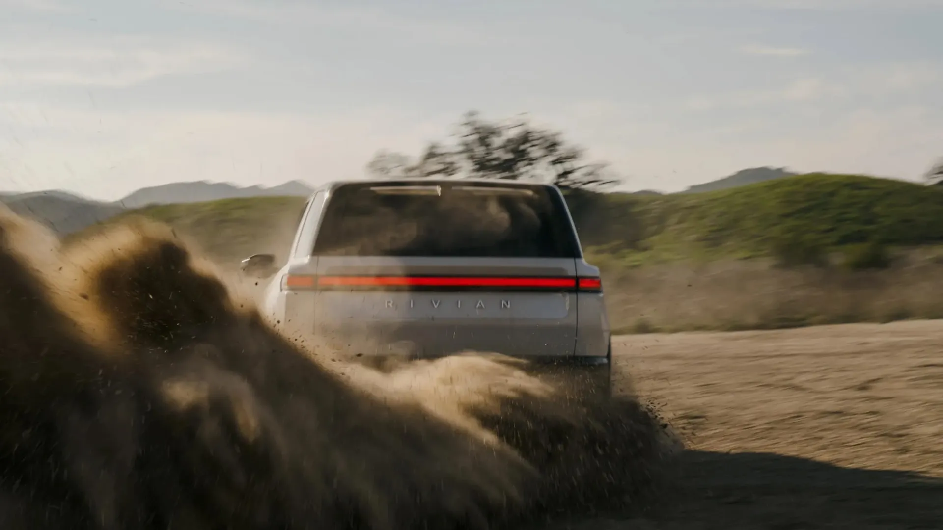 Rivian R2 Dual-Motor AWD