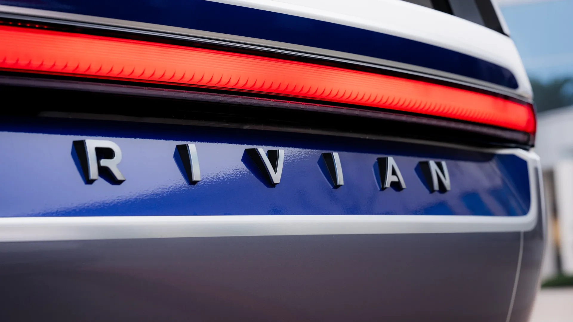 Rivian R2 Dual-Motor AWD