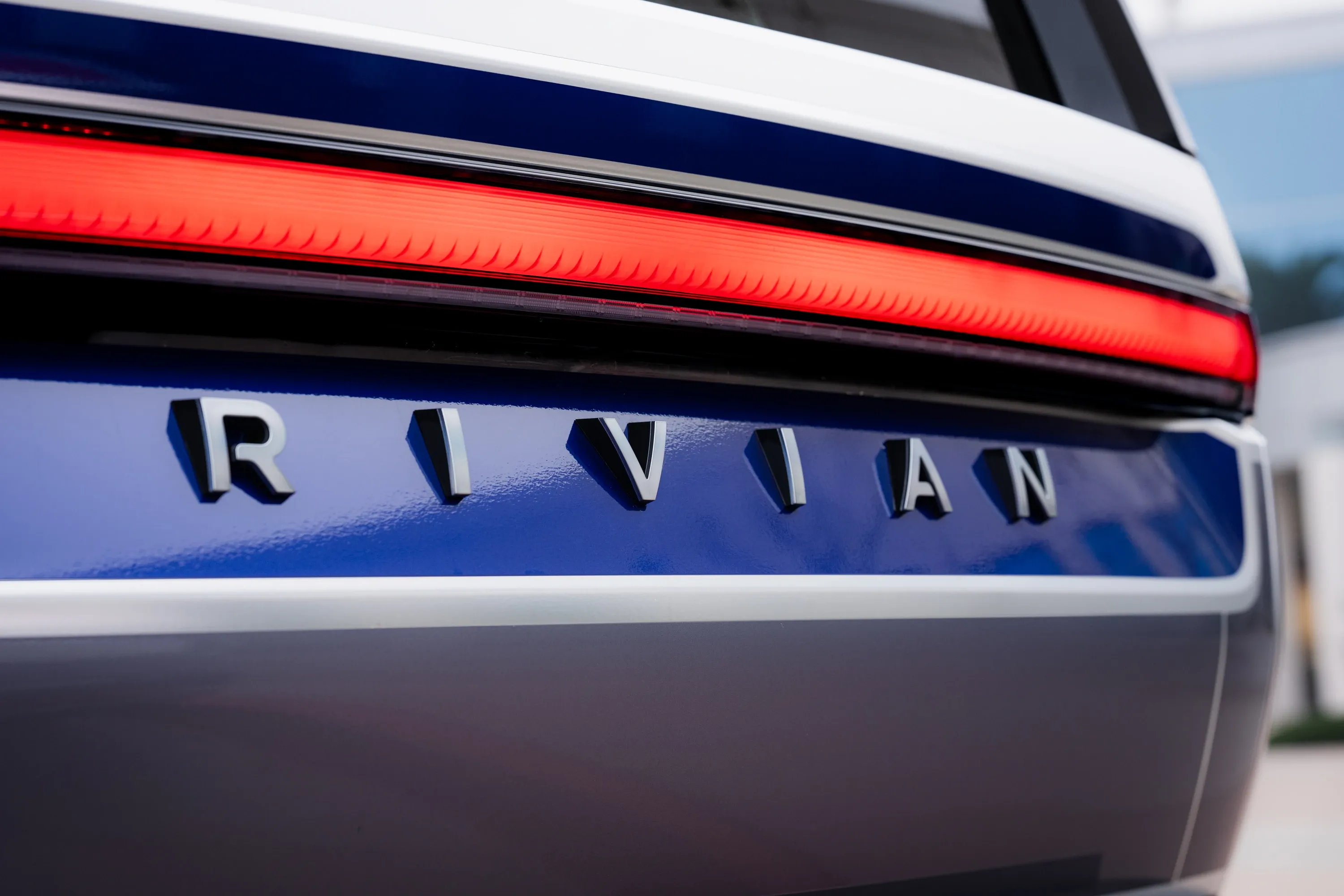 Rivian R2 Dual-Motor AWD