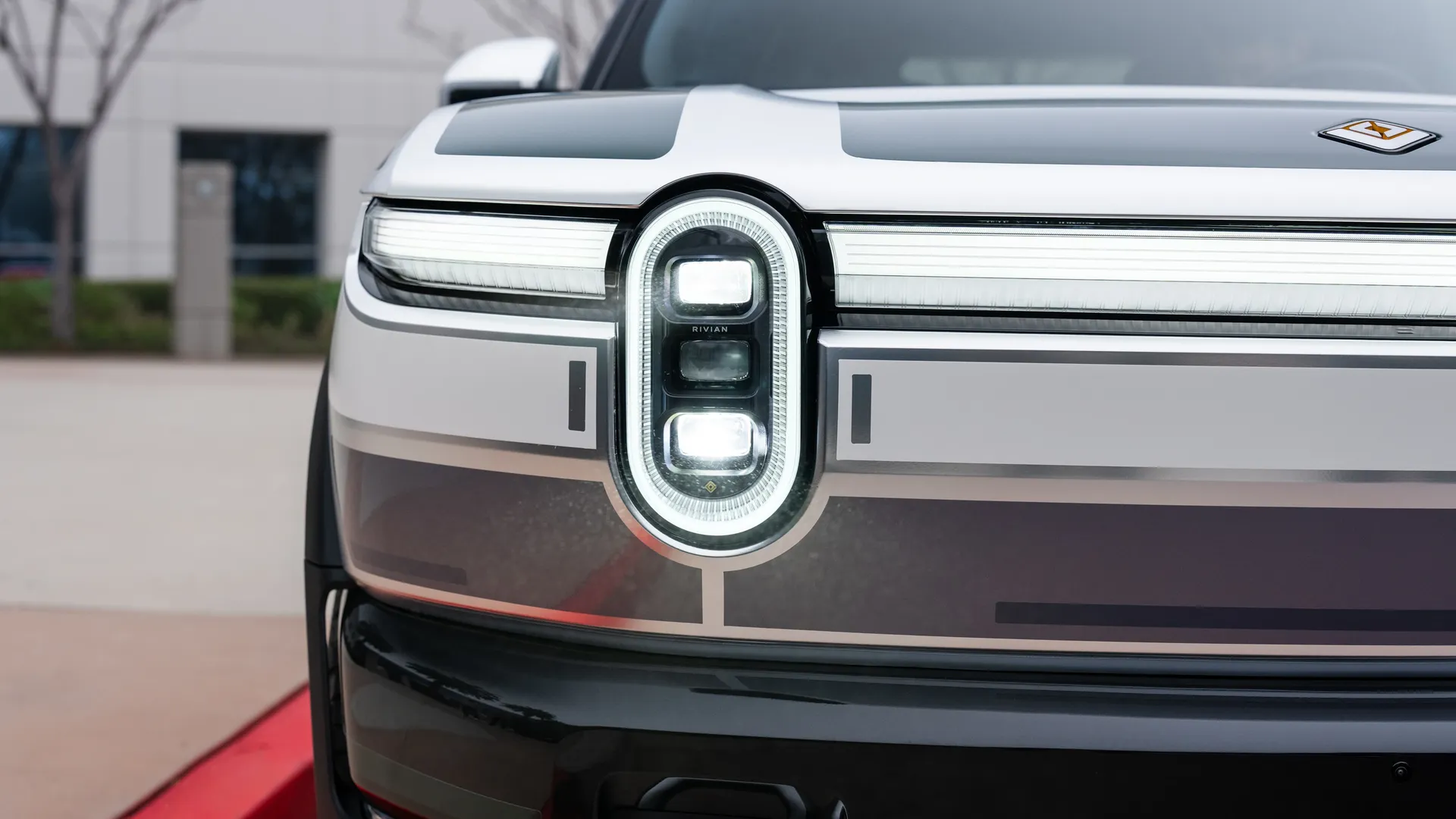 Rivian R2 Dual-Motor AWD