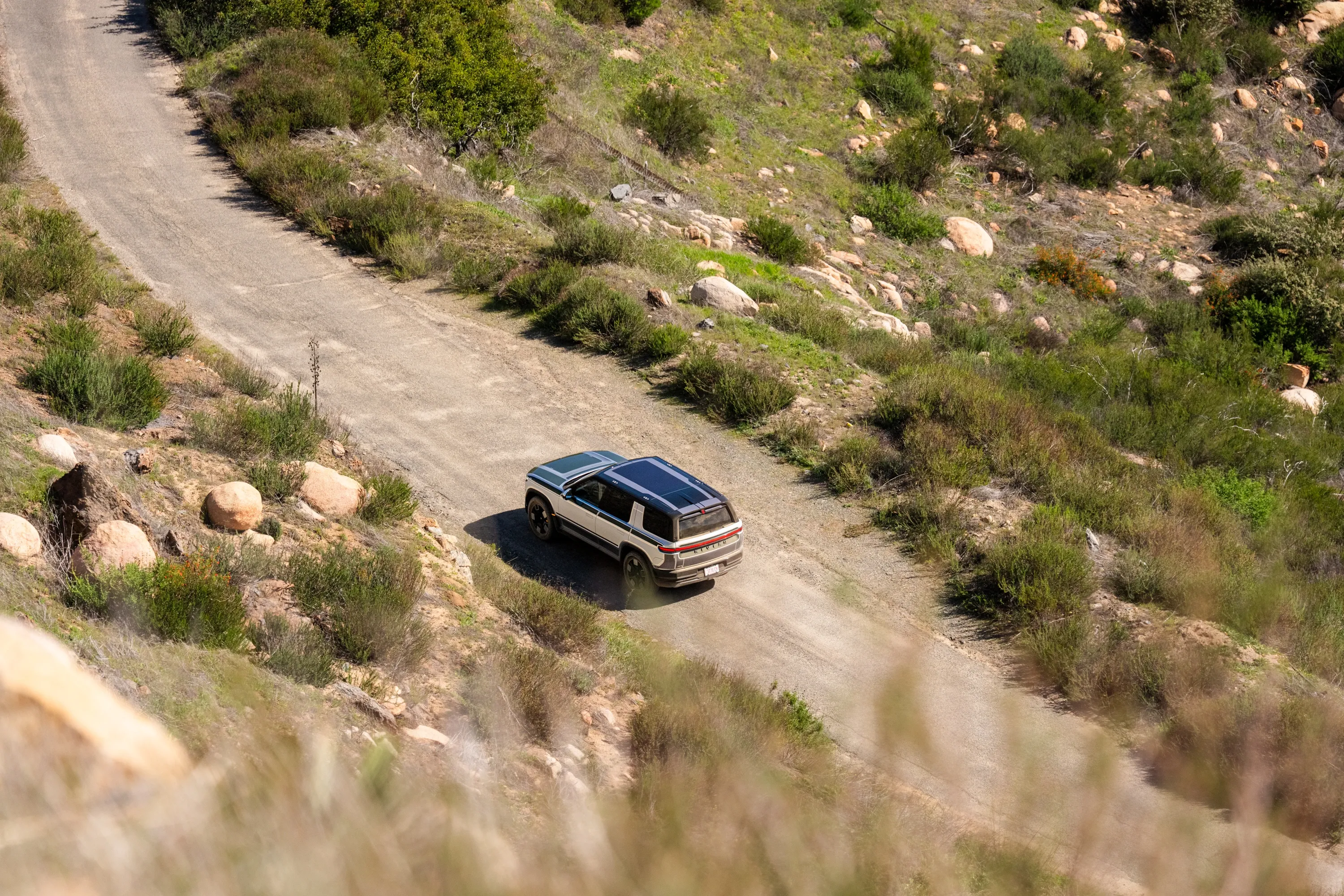 Rivian R2 Dual-Motor AWD