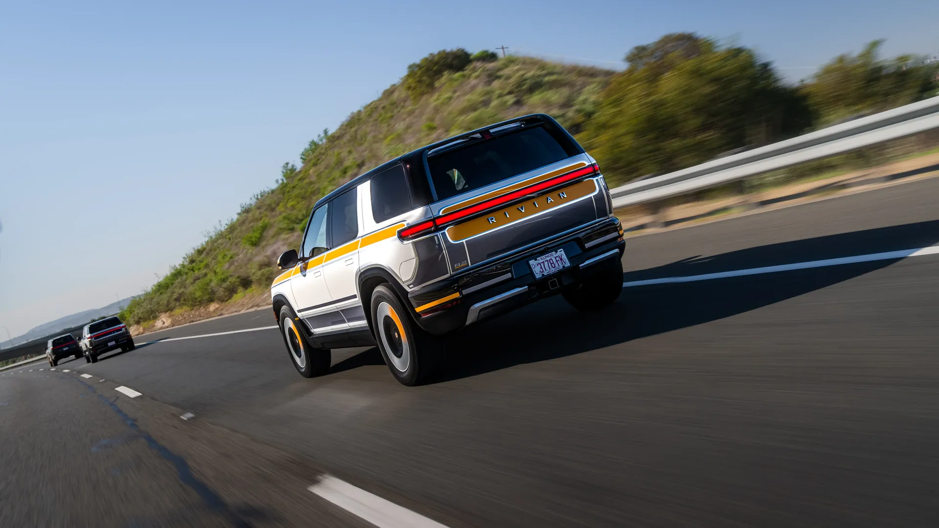 Rivian R2 Dual-Motor AWD