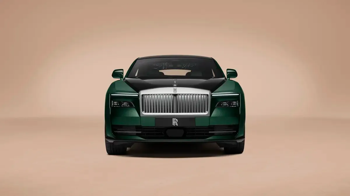 Elettronauti - Rolls-Royce Spectre Series II - Dark Grey - Esterno - Vista anteriore a tre quarti