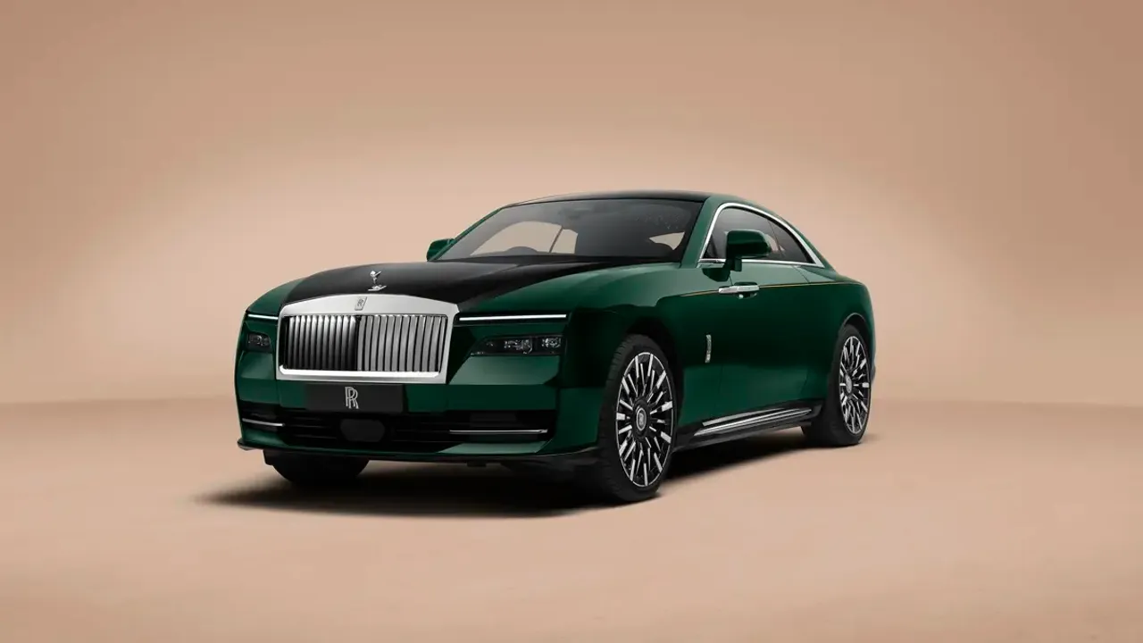 Elettronauti - Rolls-Royce Spectre Series II - Light Blue - Esterno - Vista anteriore a tre quarti
