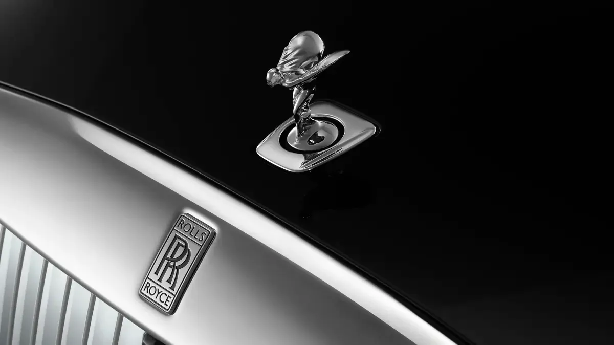 Elettronauti - Rolls-Royce Spectre Series II - Argento - Esterno - Vista anteriore a tre quarti