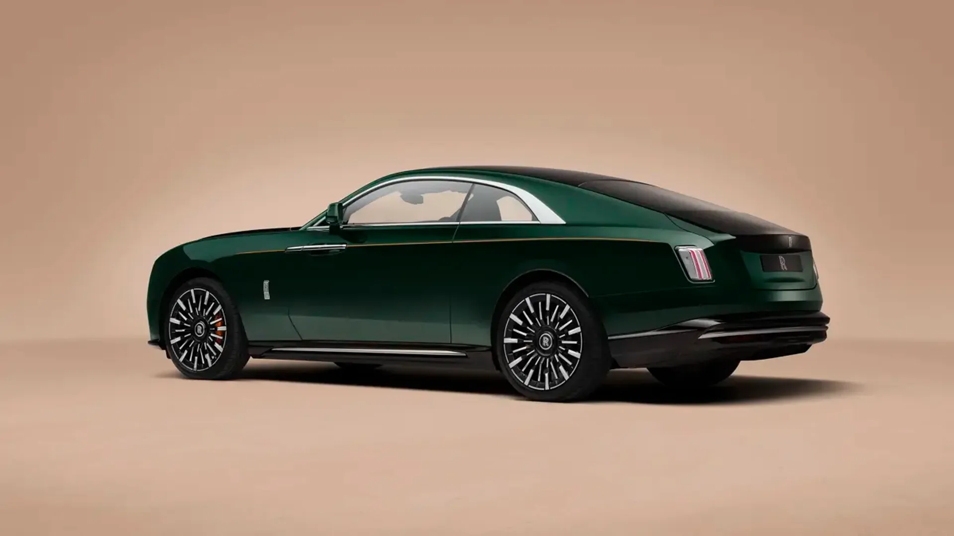 Elettronauti - Rolls-Royce Spectre Series II - Bianco - Esterno - Vista anteriore a tre quarti